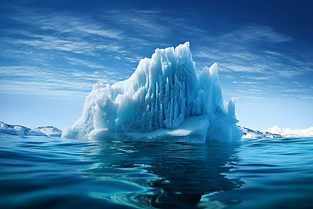 大海上漂浮的冰山图片