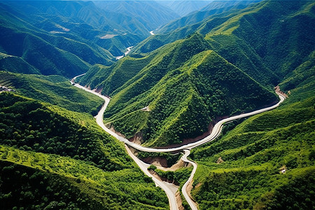 风景如画的山坡道路背景图片