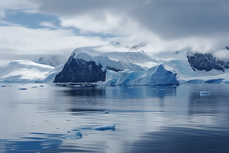 全球变暖现象下的南极洲高清图片