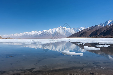 美丽的冰雪背景图片