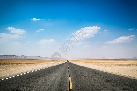 高速风景蓝天白云下空旷的高速公路背景