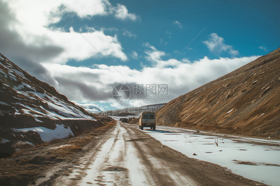 冬季的雪山图片