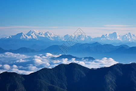 大自然壮丽的山脉图片