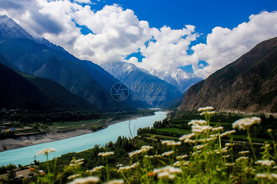 绝美的峡谷景色图片