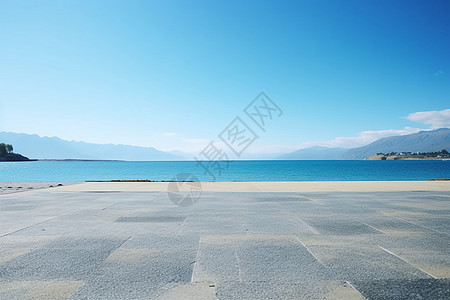 空旷的地面碧海蓝天滑板高清图片