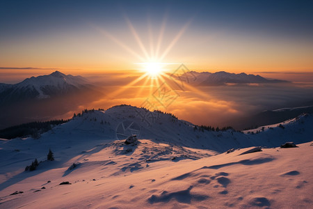 日落时分的雪山图图片