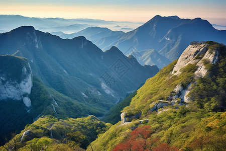 山脉云雾风景区图片