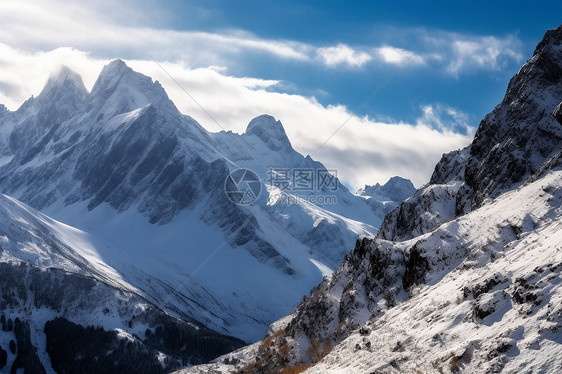 宏伟的玉龙雪山图片