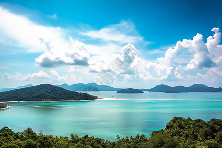 蓝天白云海面风景图片