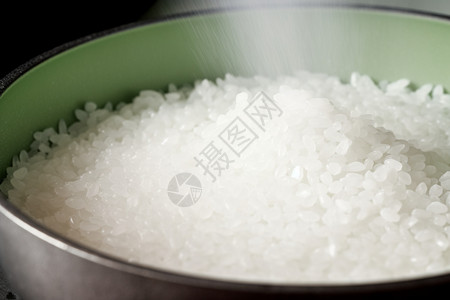 烹饪的白米饭图片