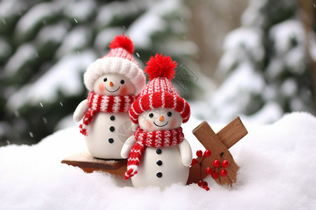 雪地上的圣诞小雪人背景图片