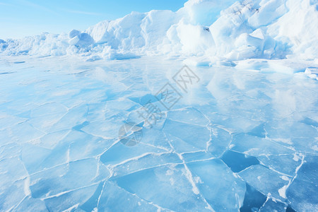 冬天的破裂冰川图片