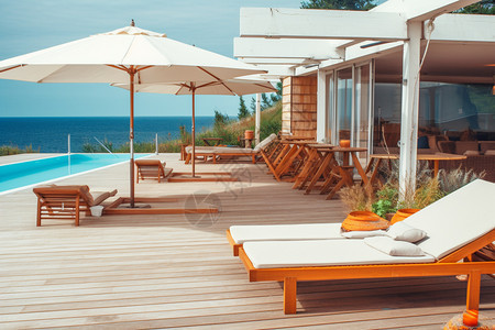 海边度假酒店的户外游泳池图片