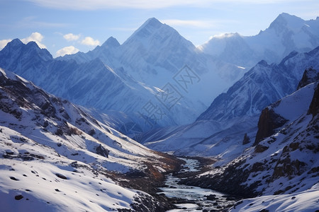 吉尔吉斯斯坦山脉的美丽景观图片