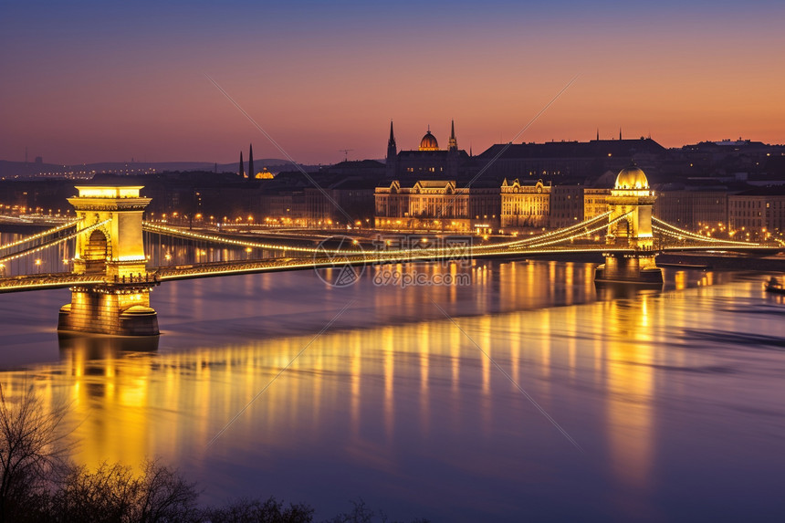 布达佩斯链桥夜景图片