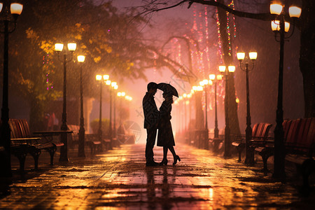 下雨街道上拥抱的情侣高清图片