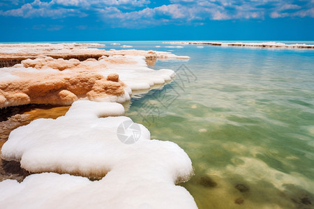 海边的积雪图片