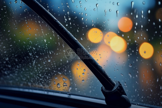 汽车挡风玻璃的雨刷器图片