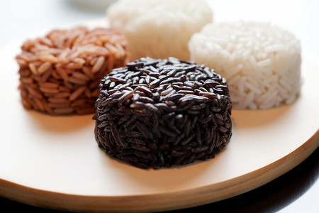 健康饮食的糙米高清图片