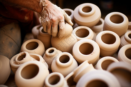 传统手艺的陶器图片