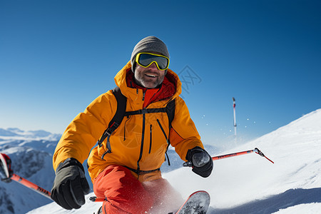 雪山上的滑雪爱好者高清图片