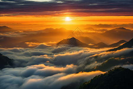 夏季日出山间的美丽景观背景图片