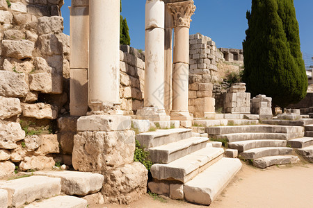 神秘的古罗马建筑废墟背景图片