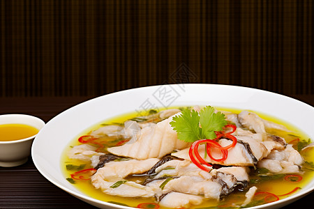 新鲜烹饪的酸菜鱼图片