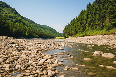 山丘河流图片