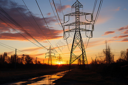 夕阳下的电力线图片