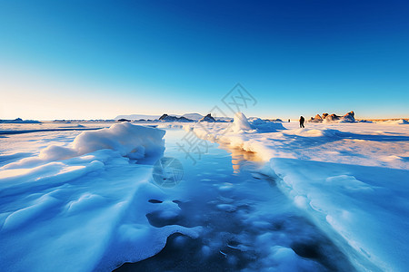 美丽青海湖冬季冰冻的青海湖景观背景