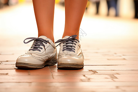 时尚简约白皮鞋高清图片