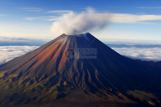 危险的火山口图片