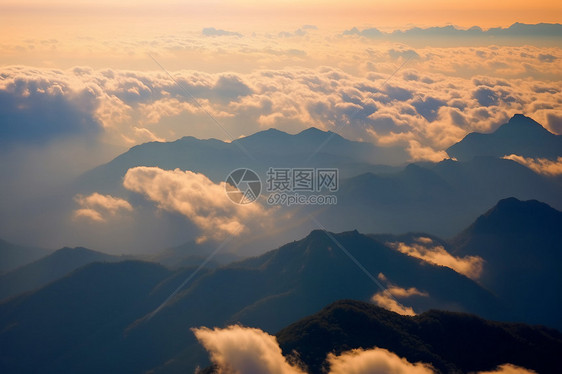 天空中的云彩图片