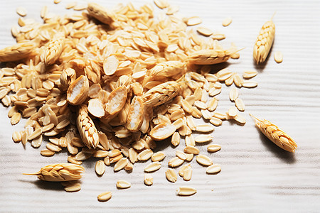 健康营养的小麦图片