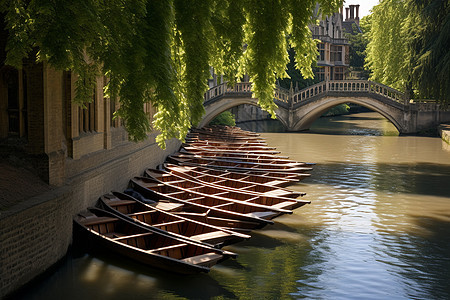 幽静河上的木船图片
