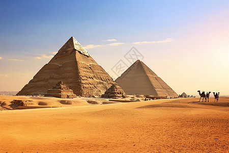 沙漠中的历史金字塔图片