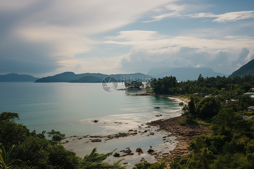 美丽的泻湖和山脉图片