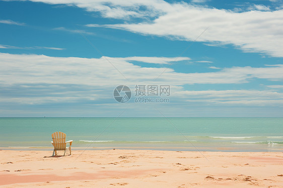沙海滩上孤独的椅子图片