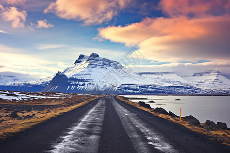 冰岛的宁静美景图片