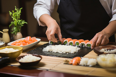 制作寿司的厨师图片