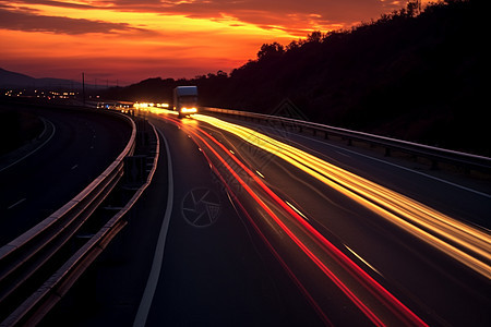 夜晚的交通公路图片