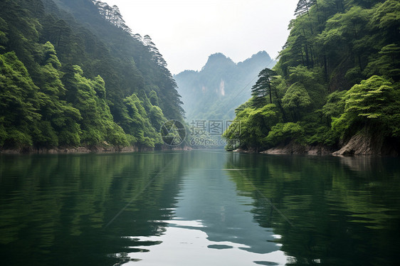 山脉水画图片