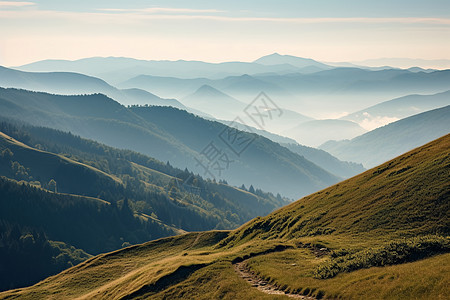 连绵的山川图片