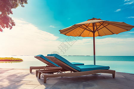 阳光下的海边度假椅图片