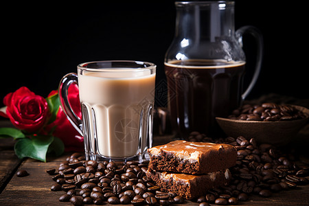 咖啡和面包巧克力和咖啡豆高清图片