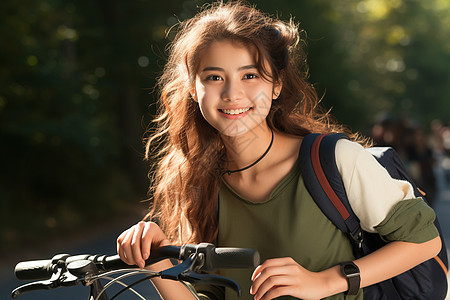 自由骑行的女大学生图片