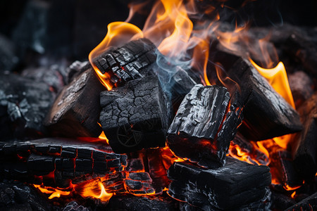燃烧的木炭火焰图片