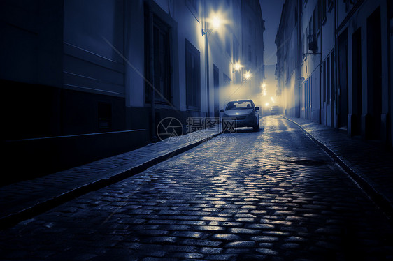 夜色下街头飞驰的汽车图片