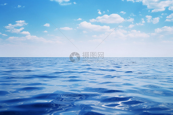 辽阔蔚蓝的大海景观图片